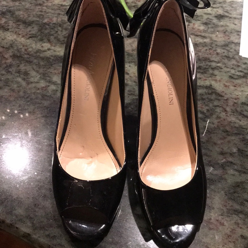 Enzo Angiolini Patent leather pumps